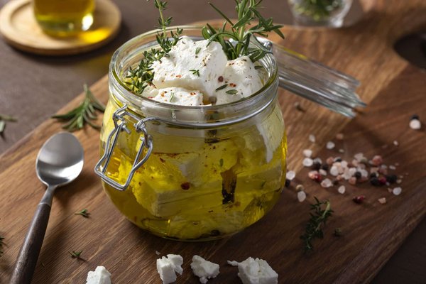 Créez une identité unique pour votre huile d'olive avec des étiquettes personnalisées