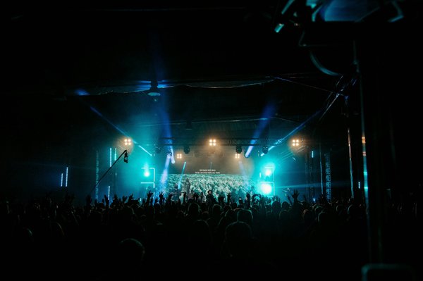 Plongez dans nos services de scénographie événementielle